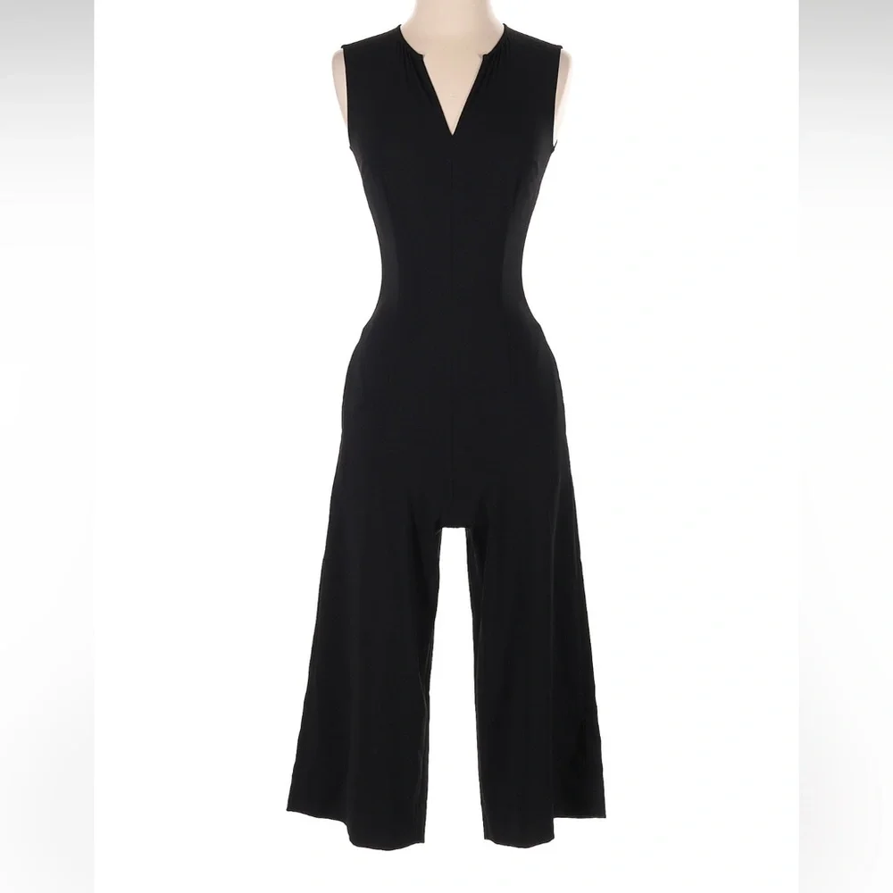 ST. JOHN‎ Black Split V-Neck Wide Leg Jumpsuit Size 0